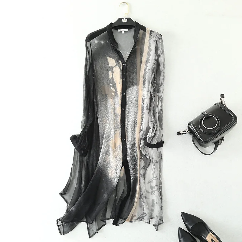 Hoge Kwaliteit 100% Zijden Jurk Vrouwen Jarretel Rokje Tweedelige Print Lange Mouwen Casual Shirt Jurk Vrouwen Nieuwe Mode stijl Hoge Kwaliteit 100% Zijden Jurk Vrouwen Jarretel Rokje Tweedelige Print Lange Mouwen Casual Shirt Jurk Vrouwen Nieuwe Mode stijl