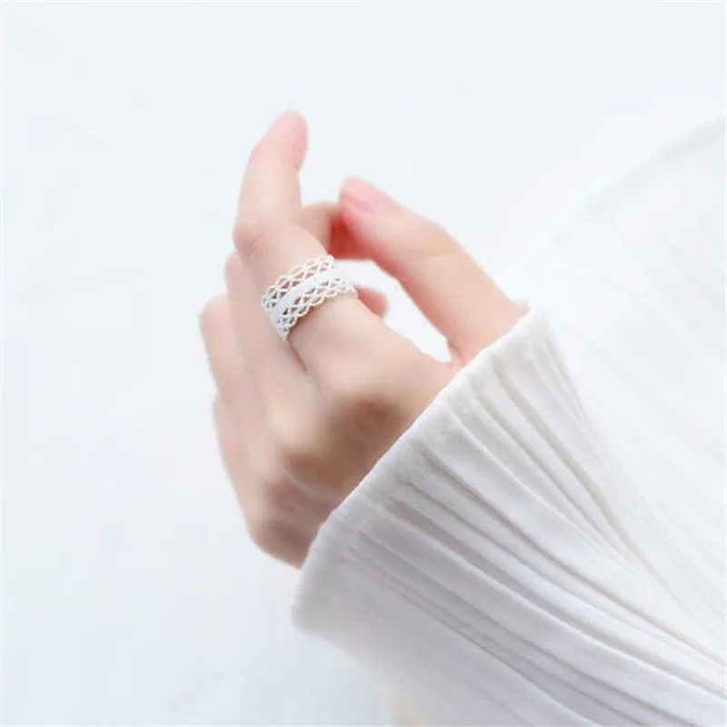 

New Beautiful Hollow Lace Fashion Korean Style 925 Sterling Silver Jewelry Personality Flower Exquisite Opening Rings SR539
