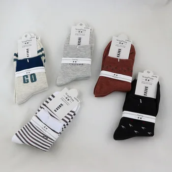 

Men's Cotton Socks with Multi-flowered Letters Geometric Patterns Stripes Breathable Sweat-absorbent Cotton Socks 2020 Spring