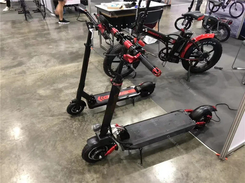 Powerful Electric Scooter 2400W 60V Two Wheel Electric Scooters Dual Drive High Speed 70KMH Foldable Kick Scoot (9)