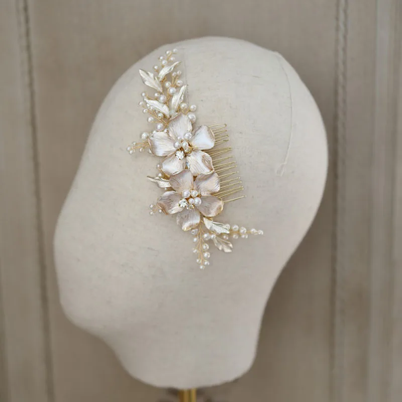 Floralbride Vintage Alloy Flower Crystal Rhinestone Pearls Bridal Hair Comb Wedding Headdress Hair Accessories Women Jewelry