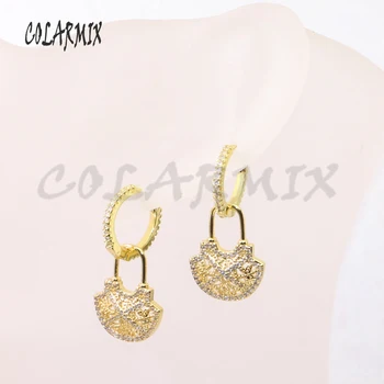 

3Pairs Lock shape simple Gold color earrings Gift for lady Crystal earrings wholesale earring 50815