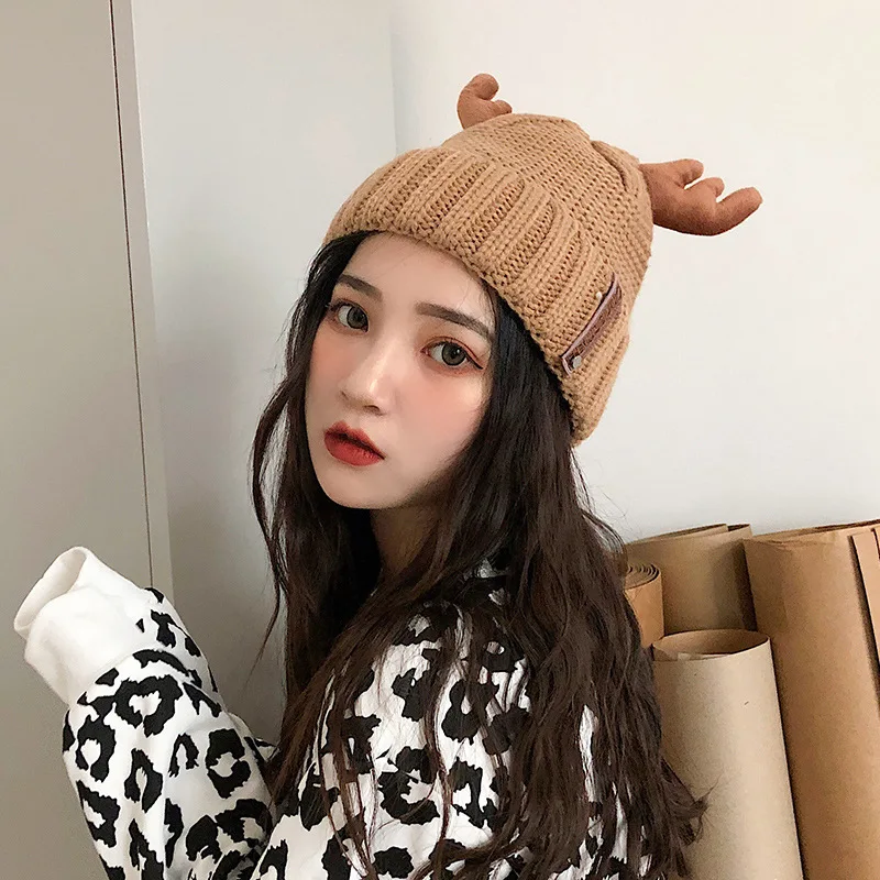 

Cute 6Color Cotton Casual Knitted Winter Spring Christmas Hat Cartoon Antler Velvet Wool Solid Cap Winter Outdoor Accessories