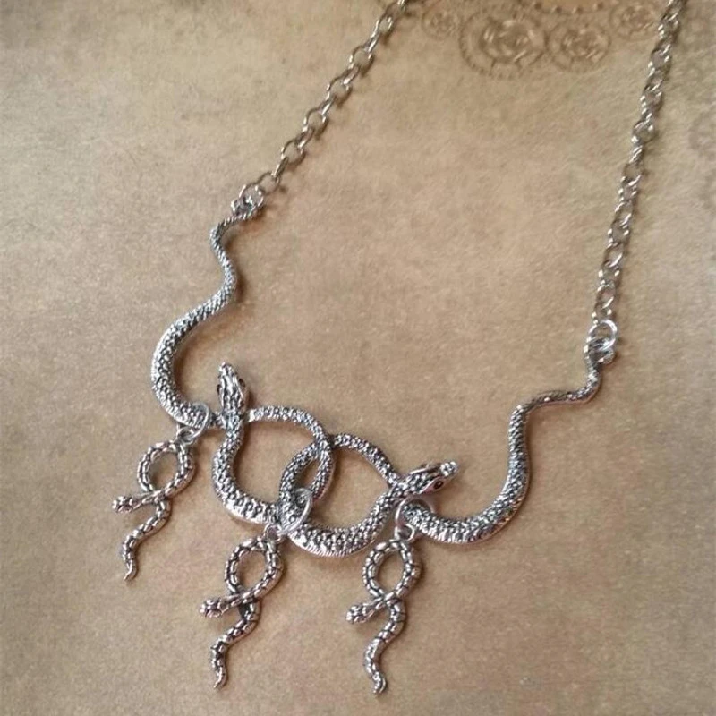 Collar gótico de Serpiente para mujer, babero grande de serpiente, serpiente entrelazada de joyería pagana, Cosplay, regalo mujer| Collares - AliExpress