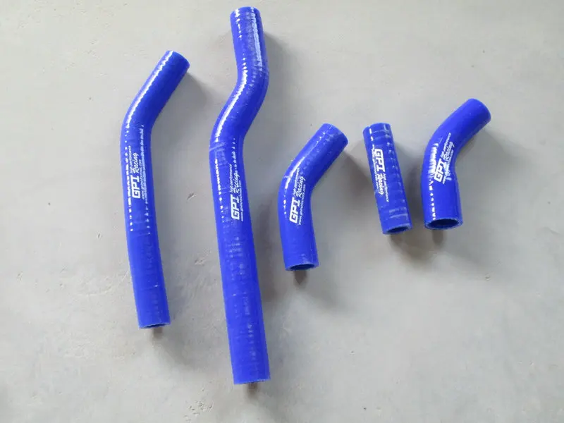 

Новый силиконовый шланг охлаждения радиатора для YAMAHA YZF250 YZ250F 2006 / 2007-2009 WR250F 07 08 09