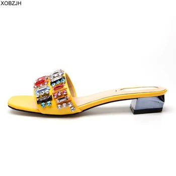 

Summer Flat Sandals Women Shoes 2019 Fend Style Brand Slip On Luxury Sandals Mature Ladies black Red White Slippers Shoes woman