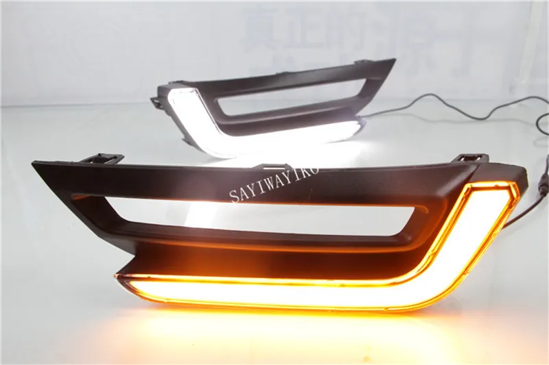 1Pair Car LED DRL Daytime Running Lights Fog Lamp Case For Honda CR-V CRV with Turning signal Day Light