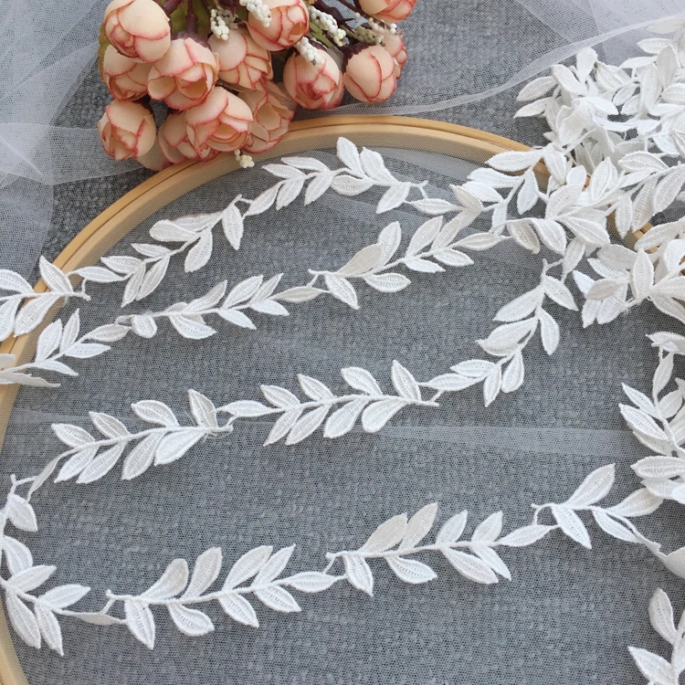 

5Yards/Lot Leaf Lace Embroidered Water Soluble Lace Wedding Veil Trim DIY Lace Trim RS2647