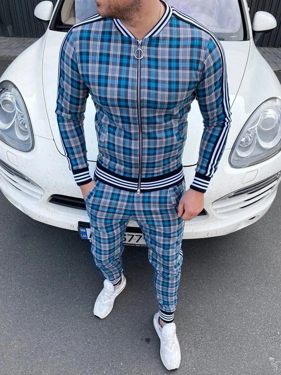 

New Men Sportsuits Set Fitness Suits autumn Men Set Long Sleeve stripe Hoodies+Pants Gyms Casual Sportswear Suit 2020 Brand