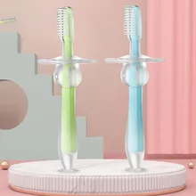 Brosse à dents à poignée souple en Silicone pour bébé, 4 couleurs au choix, avec ventouse de sécurité, soins dentaires, formation, soins buccaux, 1 pièce 