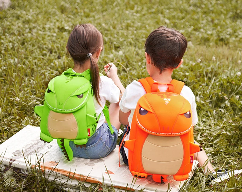 Школьный рюкзак с 3D рисунком динозавра для мальчиков; mochila infantil; неопреновые Детские рюкзаки для детского сада; детские школьные сумки для детей 2-8 лет