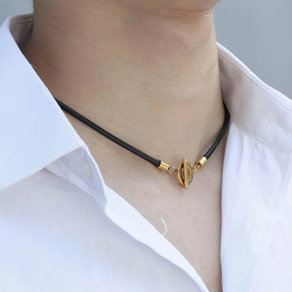 4 мм мужское простое черное искусственное кожаное ожерелье золотого цвета с застежкой мужские ювелирные изделия из нержавеющей стали Gif DN158