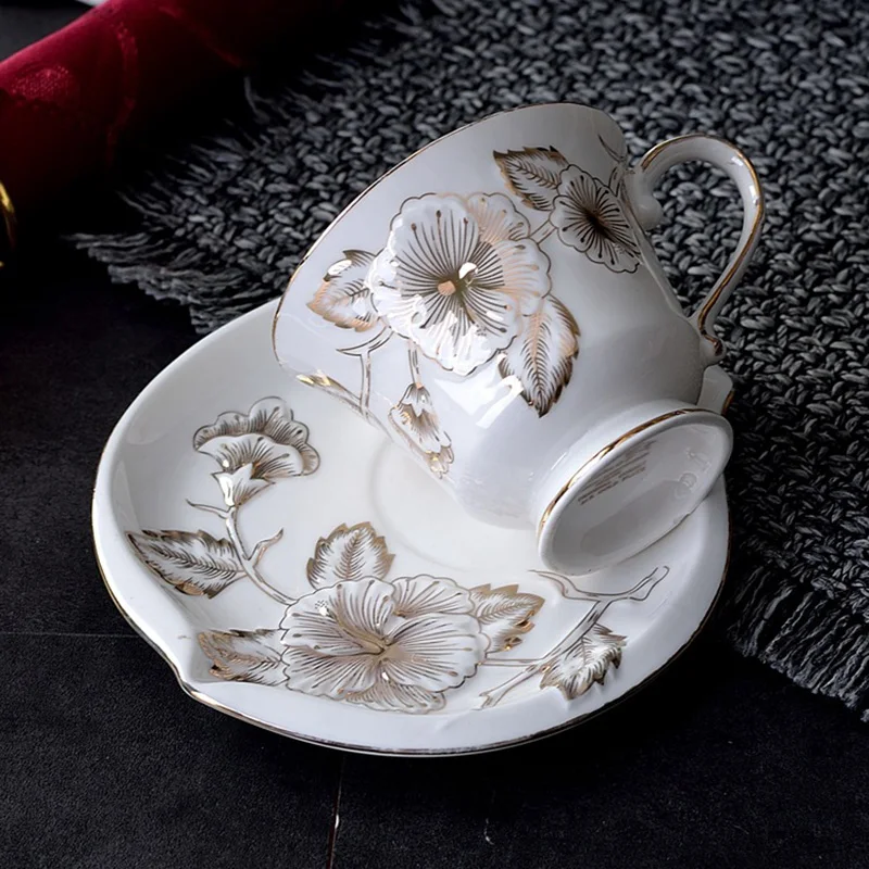 Европейская кофейная кружка с золотым цветком, креативные молочные чашки для завтрака, парная кружка, кофейная чашка для воды, милая чашка для завтрака