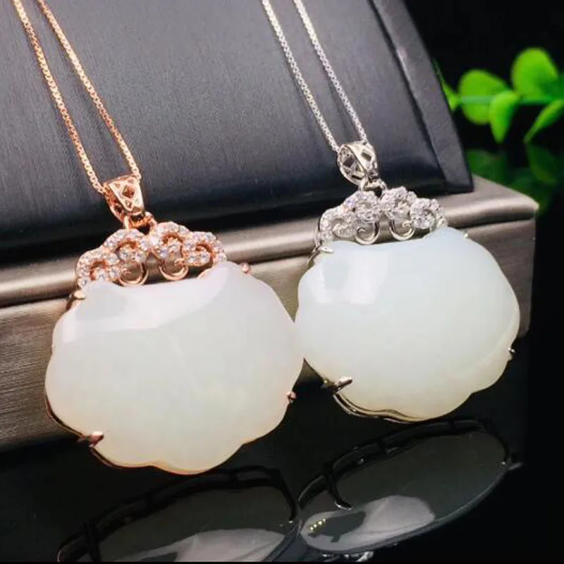 

Natural Chinese HeTian White Jade Carved Ancient Chinese Ruyi Lock Pendant Beautiful 925 Silver Necklace For Men Women Jewelry