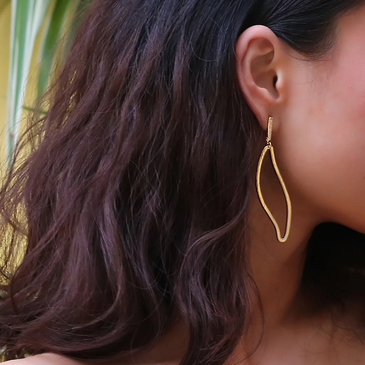 

Cross-Border Ornament Simple Hollow Geometric Popular All-match Retro Ear Stud Creative Leaves Generous Ear Stud Female