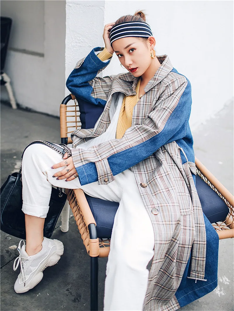 

2019 Spring Autumn Casual Plaid Trench Coat Women Long Loose Trench Splicing Denim Retro Windwear Defined Waist With Belt F5