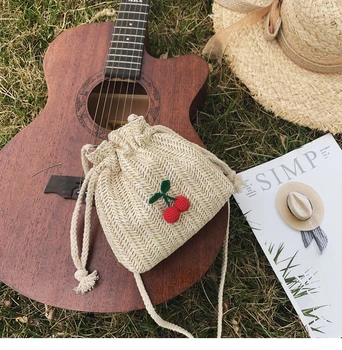 

DORANMI Straw Weave Bucket Shoulder Bags For Women 2020 Solid Summer Small Straw Handbag Female Flap Crossbody Bags Bolsos BG411