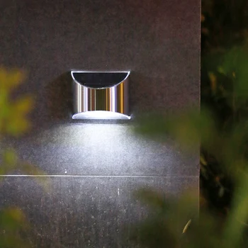 

2pcs 4 LED Solar Wall Light Waterproof Garden Yard Fence Lawn Lamp Outdoor Indoor Garden Decor Accessaries Supplies Parts