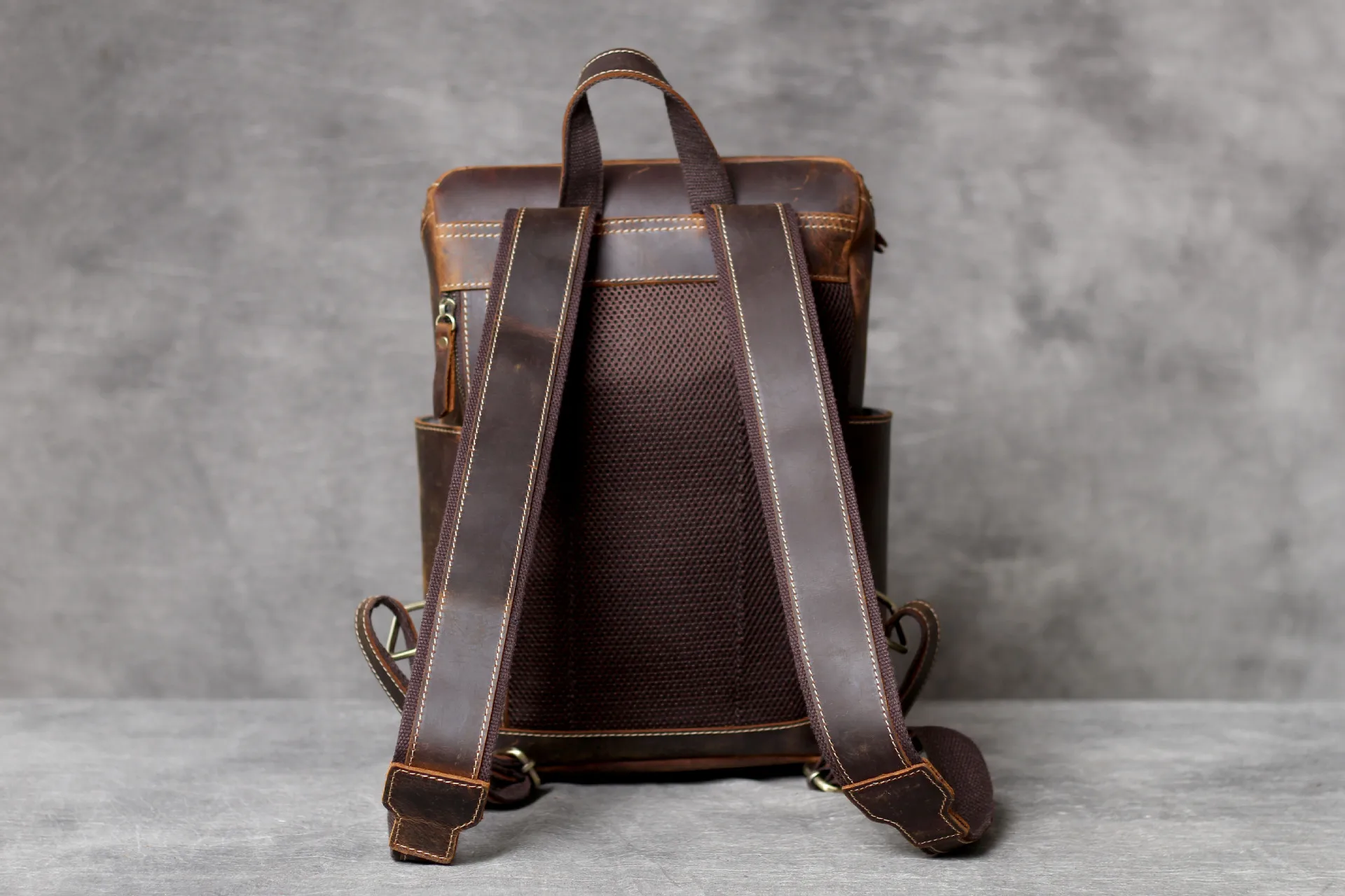 Мужской винтажный кожаный рюкзак Crazy Horse, брендовая дизайнерская Толстая воловья сумка на плечо, рюкзак ручной работы для мужчин
