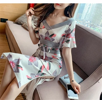 

Traditional Japanese Kimono Dresses Women Split Skirt Sexy V Neck Floral Print Robe for Adult Girls Slim Style Casual Outfit Set