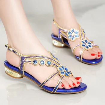 

Wear sandals 2020 new bohemian rhinestone wild non-slip flat women's sandals