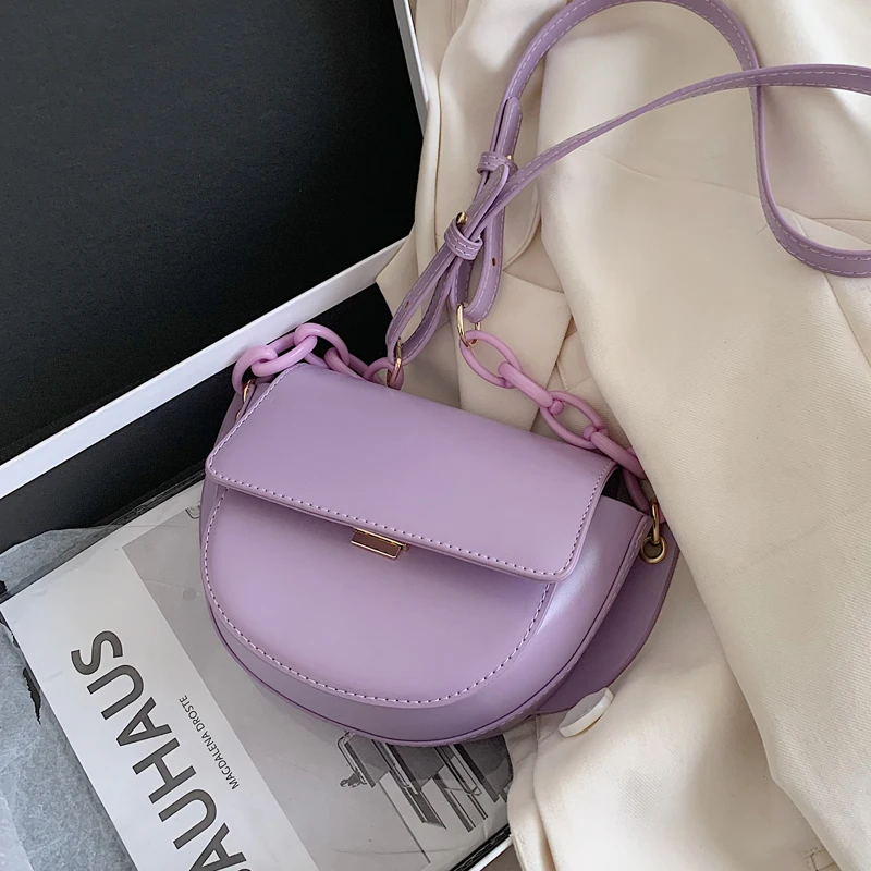 

Solid Color Crossbody Bags For Women Acrylic Chain Half Moon Women Shoulder Bag Saddle Females Handbags Women Bags 2020 Fashion