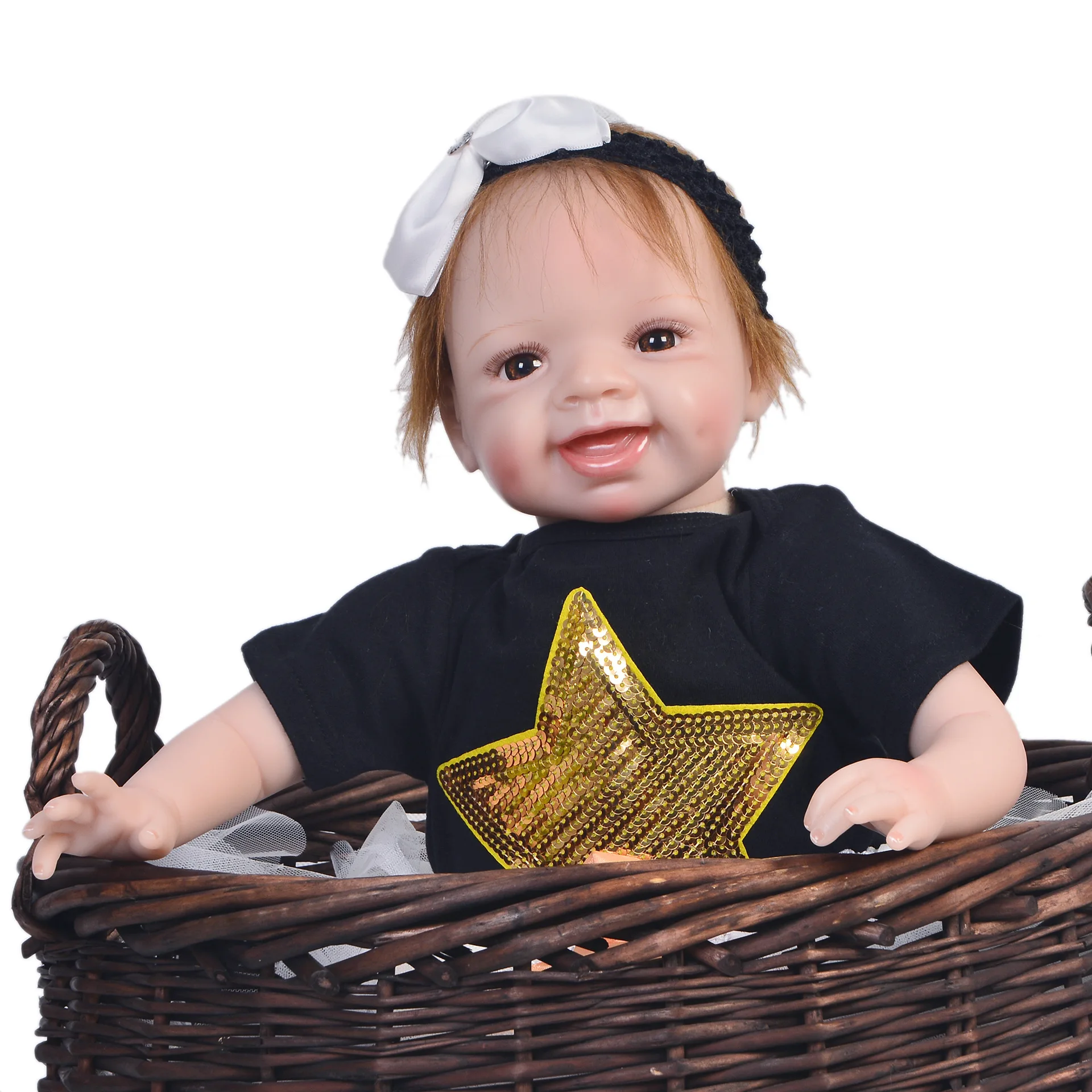 

New Style Reborn Baby Doll 22-Inch Cloth Body Smiley Model Infant Hot Selling
