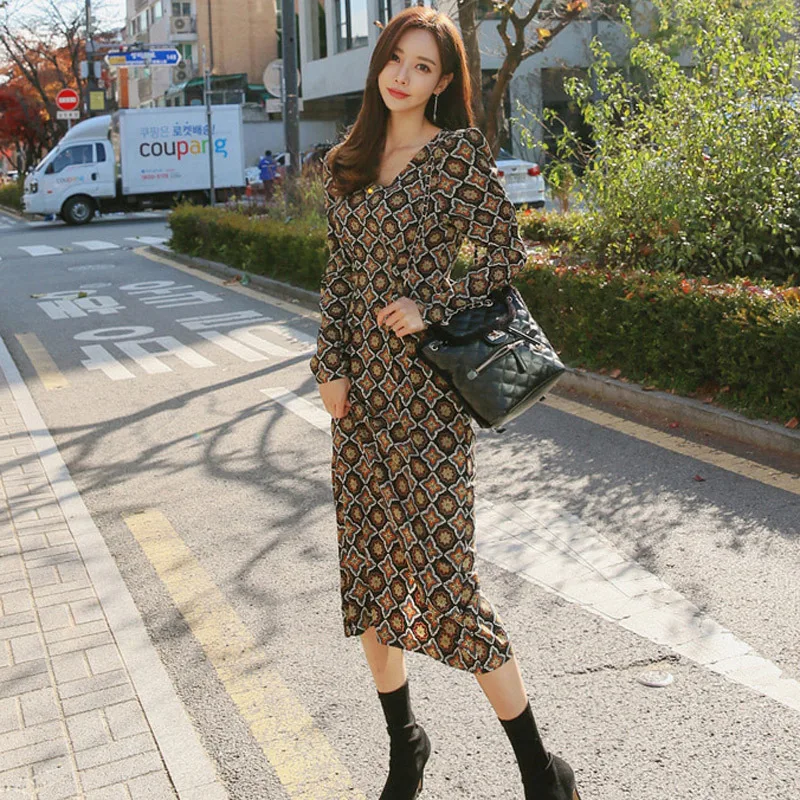 

New Style Korean-style Debutante Elegant V-neck Slim Fit Waist Hugging Fashion Printed Dress Base Long-sleeved Dress Women's