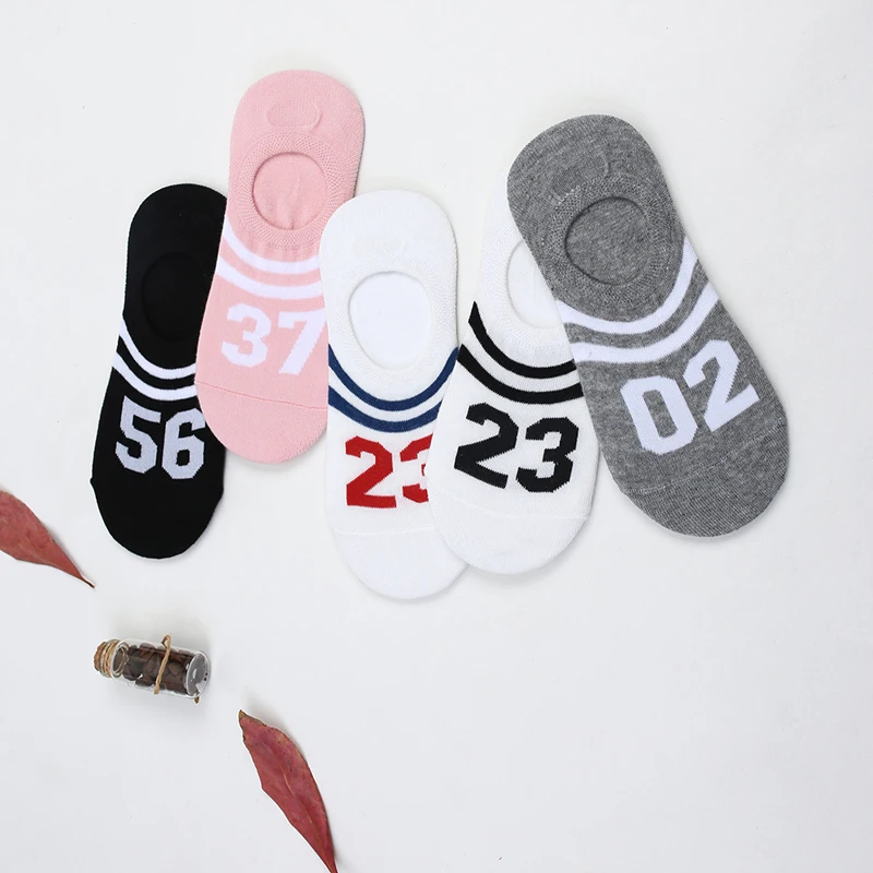 Женские короткие носки до лодыжки с буквенным принтом красивые розовые и белые забавные спортивные носки с принтом в виде сердечек