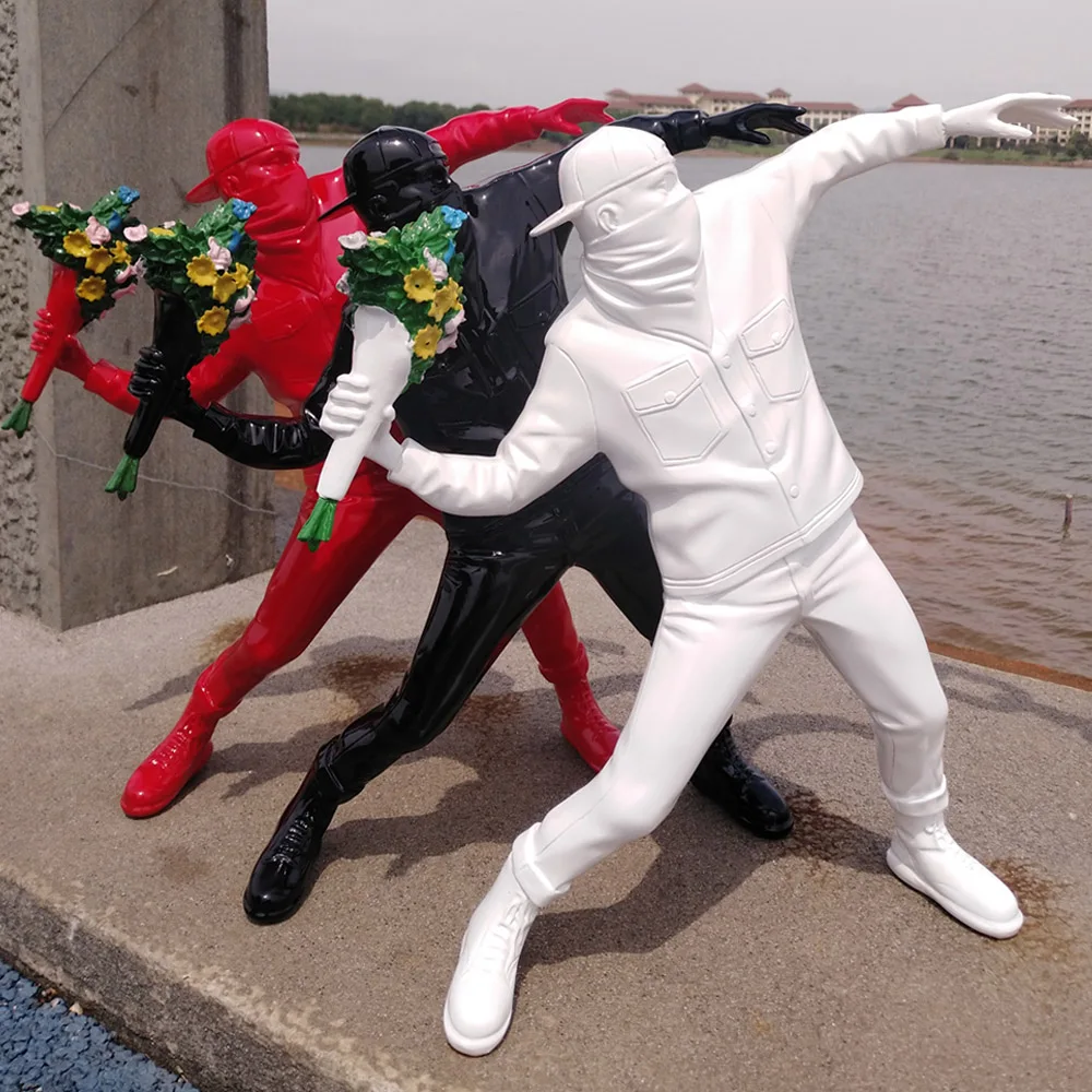 Creative British Street Sculpture Statue Art Flower Bomber Black/White Boy Stone Collection Art Toy Ornaments Miniature gift