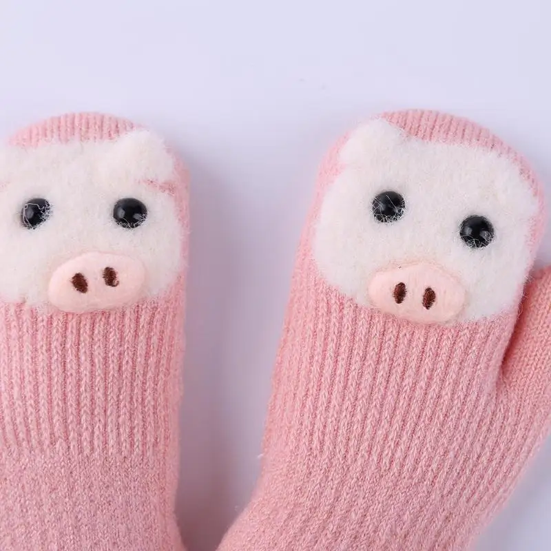 Новые милые детские перчатки с рисунком свинки из мультфильма для детей 0-3 лет, зимние шерстяные теплые вязаные перчатки для мальчиков и девочек
