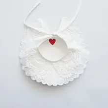 Emmaaby/детский кружевной слюнявчик для младенцев; красивый Слюнявчик с имитацией воротника и цветком; слюнявчик в стиле ретро; Слюнявчик