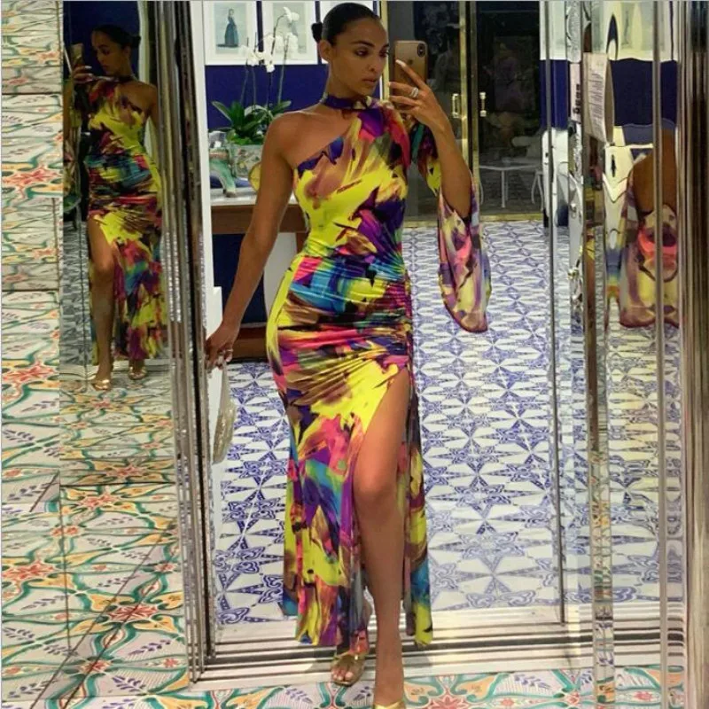 2020 Tie Dye One-Shoulder Flare Sleeve Slit Halter Sexy Maxi Dress Women Pleated Sexy Party Club Bodycon Dress