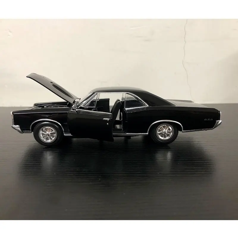 1/24 масштаб классический США Pontiac GTO 21 см длина литой под давлением металлический автомобиль модель игрушки для коллекции, подарок, дети, украшения