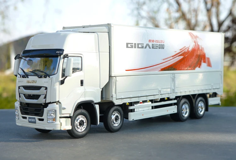 Оригинальная фабрика 1:32 модель грузовика контейнера ISUZU GIGA 4X2 Van Express для