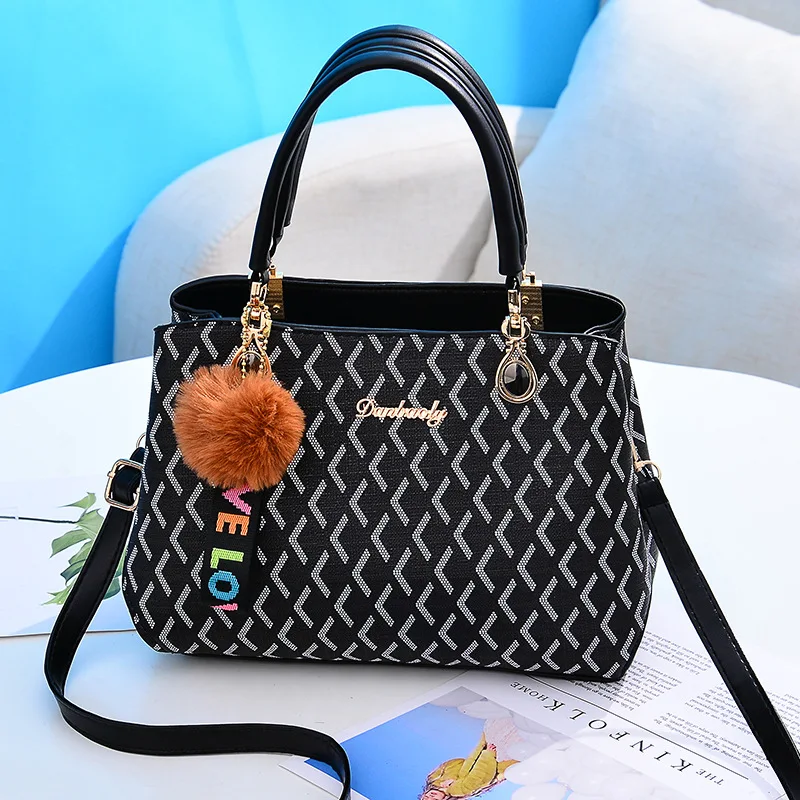 

2020 Spring New Style WOMEN'S Fashion Handbag Arrowhead Standard Printed Cool Trend Crossbody Bag New Style Handbag Bag