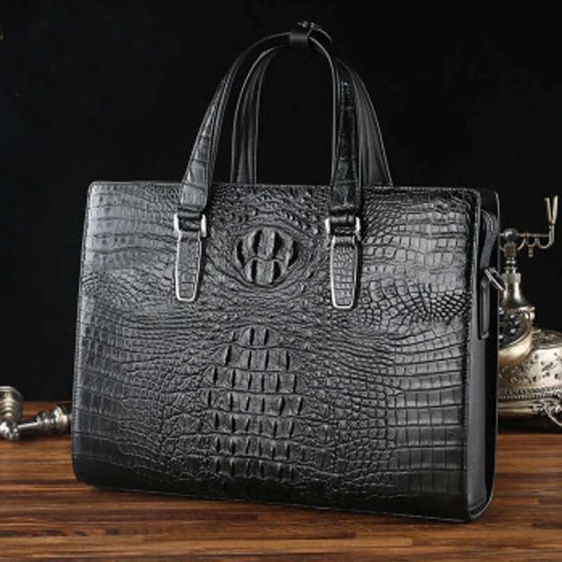 Рисунок 4 - Мужской портфель VVBrown из крокодиловой кожи