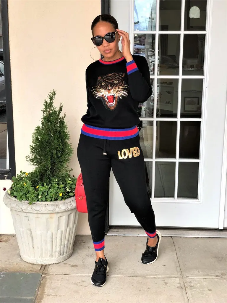 

AHVIT Sequined Striped Print Casual Outfit Two Piece Set Pullover O Neck Top And Full Length Pants Women Tracksuit CM615