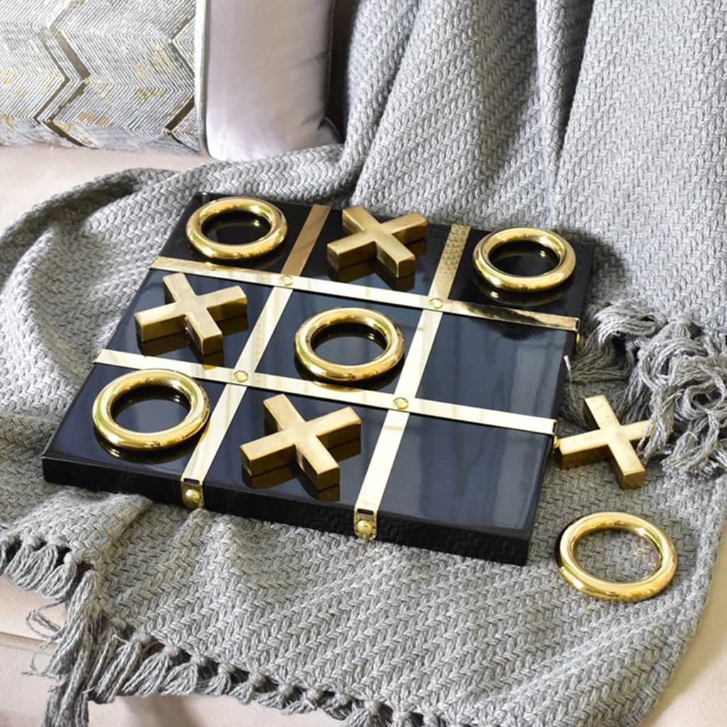 Luxe Black Tabletop Noughts and Crosses 2