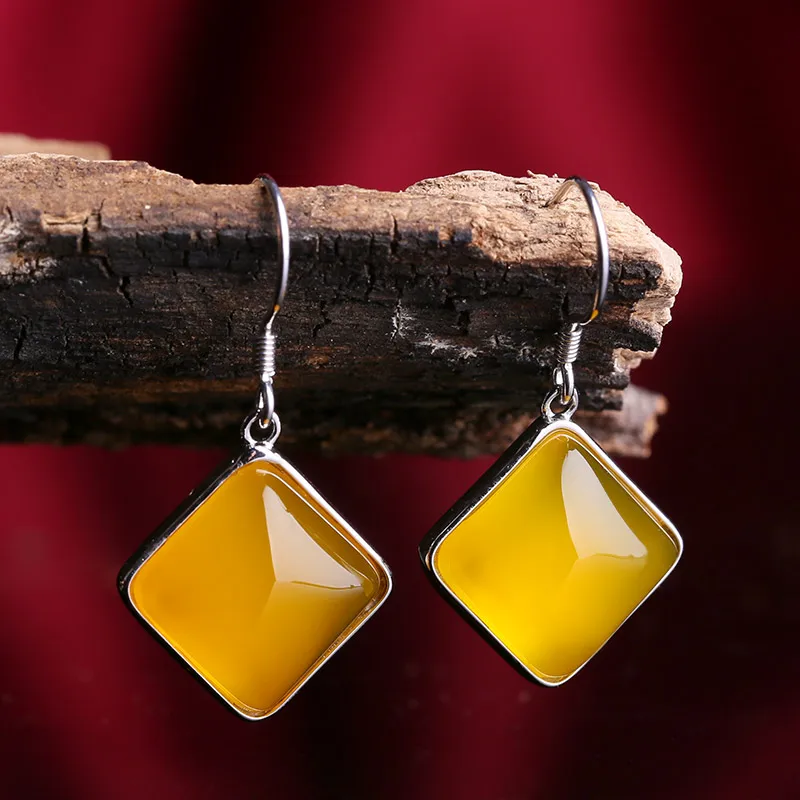 

925 silver natural jade earrings Natural jade fresh and elegant women's jade myelin ear nails with certificate