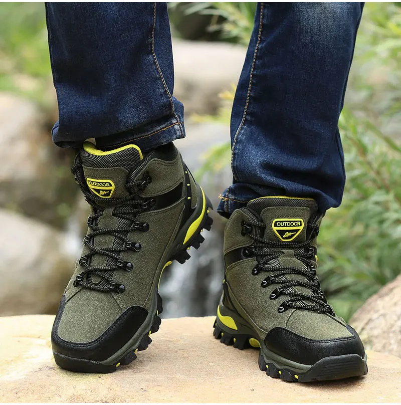 outdoor-hiking-boots-for-men-and-women (14)