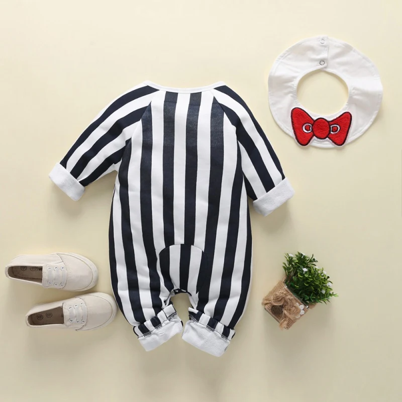Baby\'s Jumpsuit New Born Baby Girl Clothes Baby Boy2 Pcs Cotton Gentleman Striped Jumpsuit Bow Bibs New
