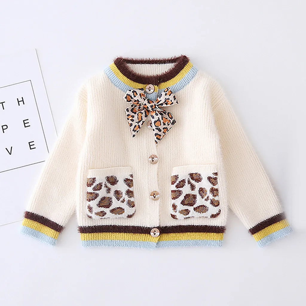 Свитер для маленьких девочек; зимняя одежда для малышей; теплый свитер с леопардовым принтом и бантом для маленьких девочек; вязаное пальто; одежда