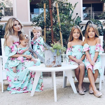 

Strapless Mother Mom and Daughter Dresses Family Matching Outfits Mommy and Me Clothes Family Look Floral Mum Mama Baby Dress