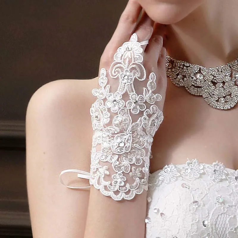 Новый дизайн кружева Sequines бисером свадебные перчатки для свадебных платьев без