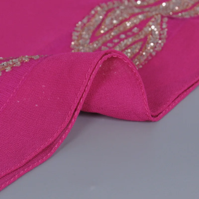 HTB1q0AAU4TpK1RjSZR0q6zEwXXac