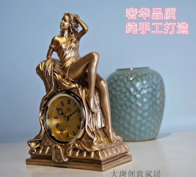 Clock sitting room European resin handicraft ornaments creative fashion decoration western female desk bedroom silent clock