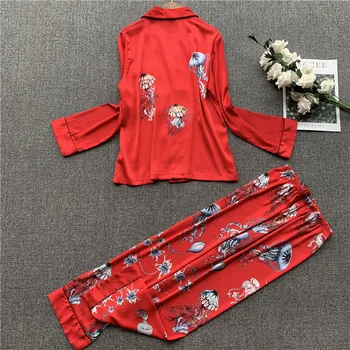 

2020 New Spring Women Pajamas Red Floral Print Satin Silk Pajamas for women Pyjamas Loungewear Sexy Sleepwear Home Sleep Set