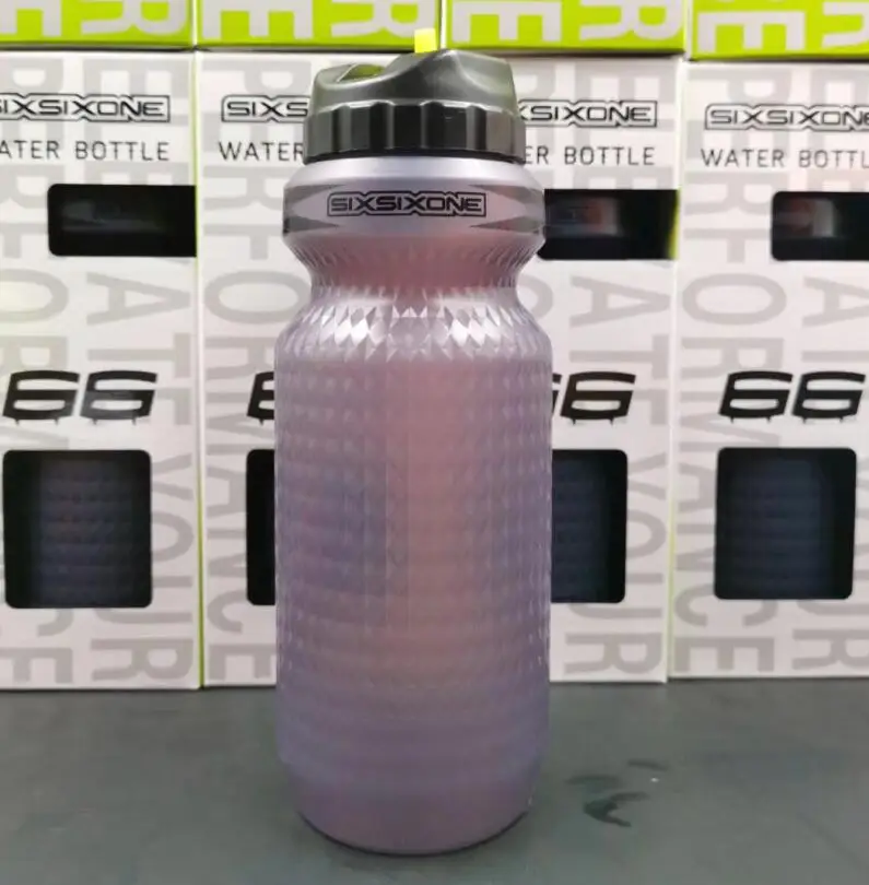 650 велосипедный поршень бутылки воды запатентованный чайник ремесла для езды на велосипеде кемпинг наружная Спортивная бутылка бутылка для воды спорт - Цвет: Black