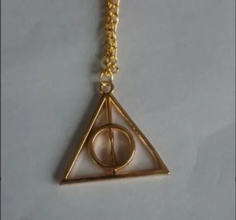 Manufacturers Direct Selling Harry Potter Death Hallows Necklace Stall Mixed Batch of a Generation of Fat